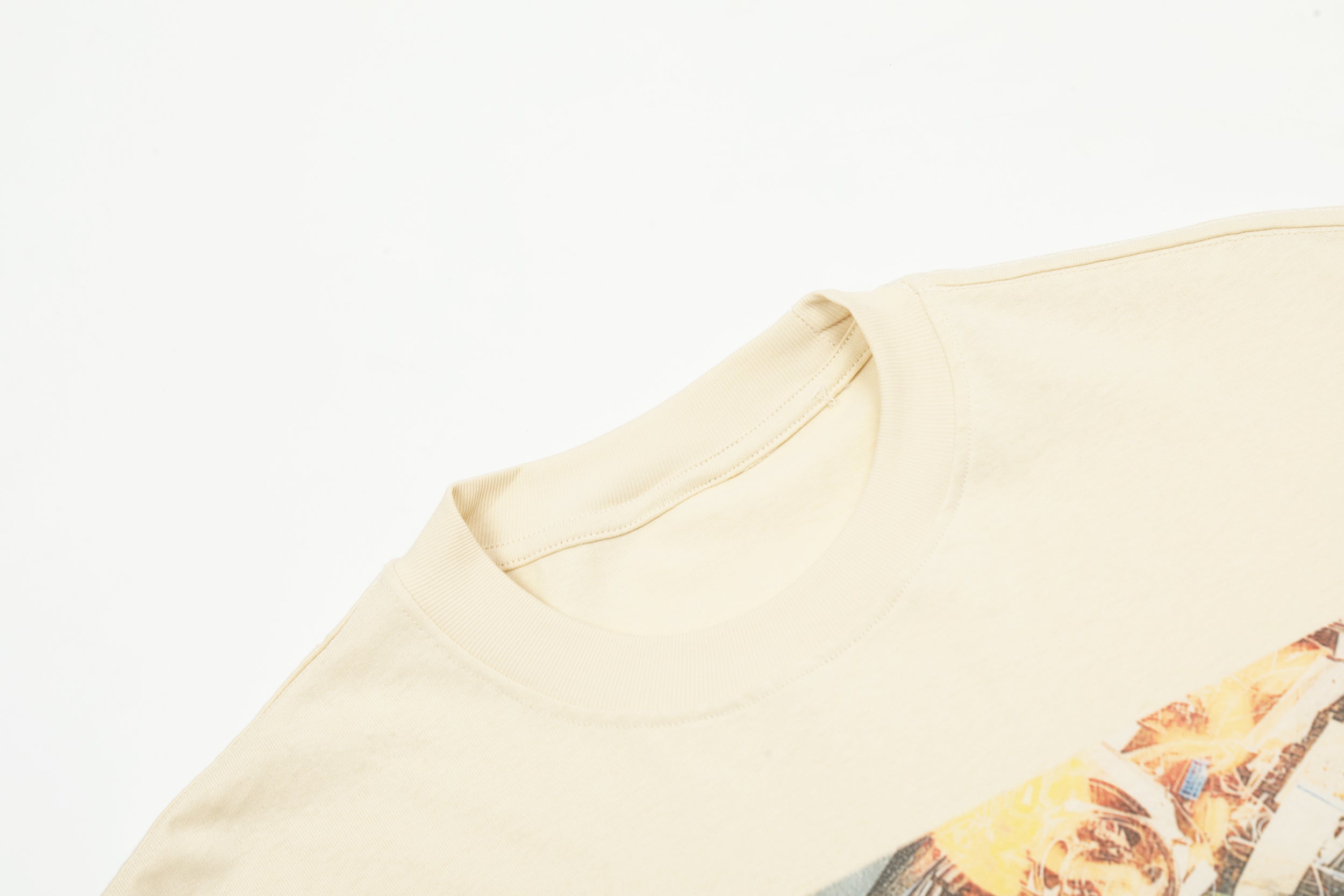 GALLERY DEPT Vintage-Inspired Graphic T-Shirt